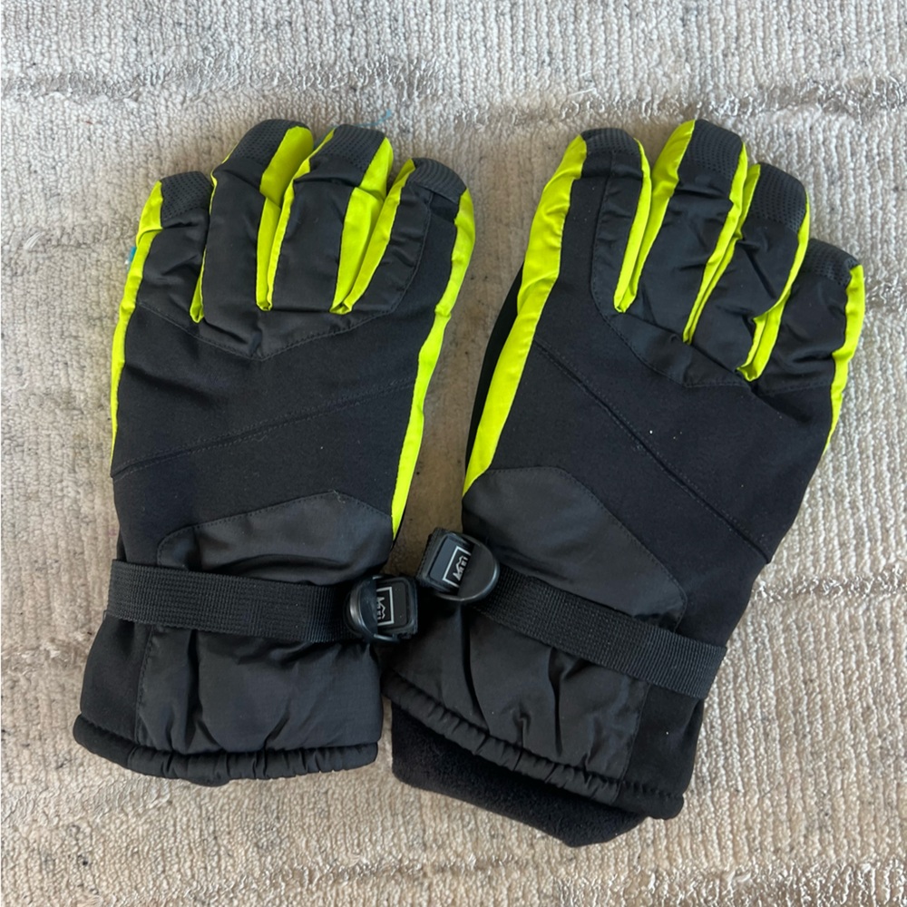 Black and Neon Green Winter Gloves